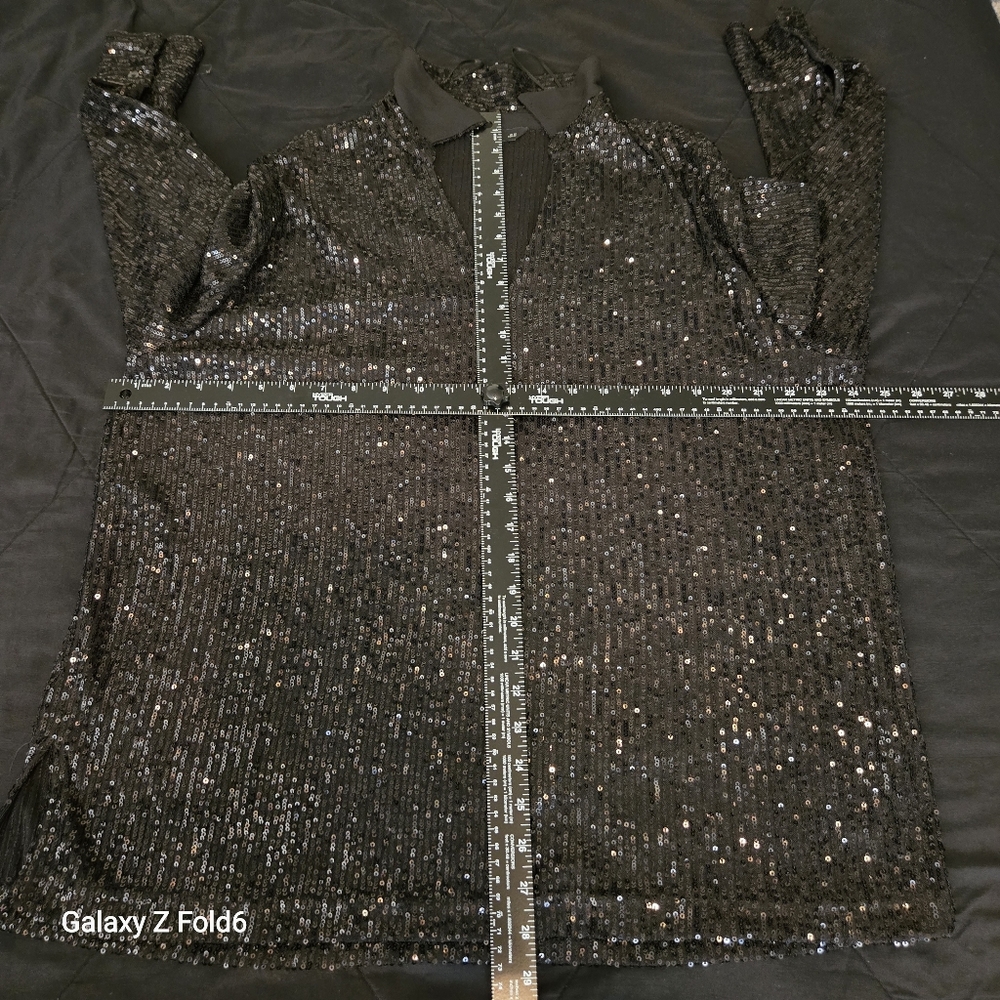 F&F Black Sequin Top Long Sleeve V-Neck Party Blouse Women’s Holiday Event Bday - Picture 6 of 8